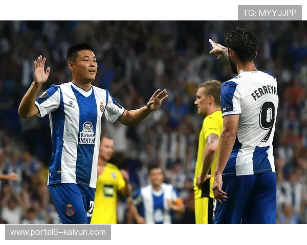 总决赛小组赛穆塞蒂替补登场,本土作战获观众支持 总决赛小组赛穆塞蒂替补登场,本土作战获观众支持